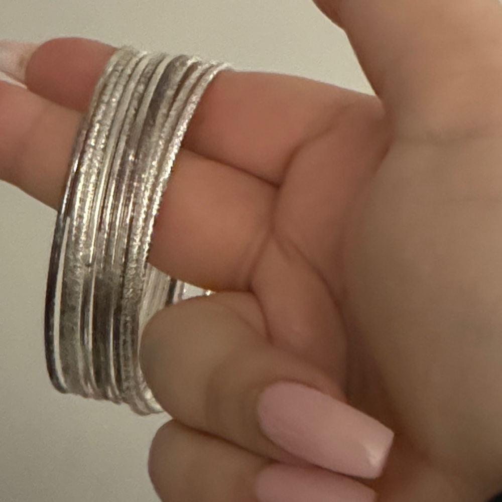 Elegant Silver Bangle Set - Picture 2 of 4